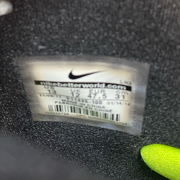 Nike Hyperfuse Vapor Elite Football Cleats Shoe 13 - Picture 6 of 7